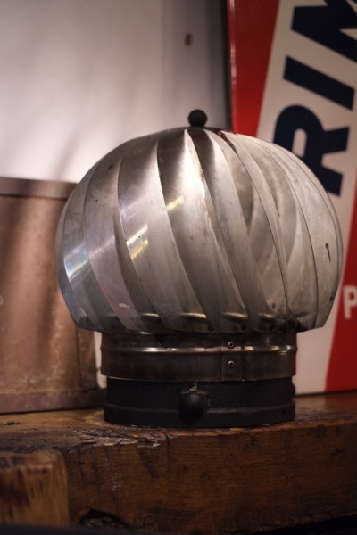 luminaire style Gaetano Missaglia table lamp